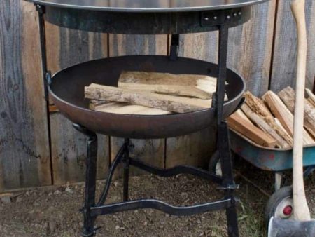 https://northwestskilletcompany.com/wp-content/uploads/2021/06/plancha-firewood-ready-to-cook-450x338.jpg