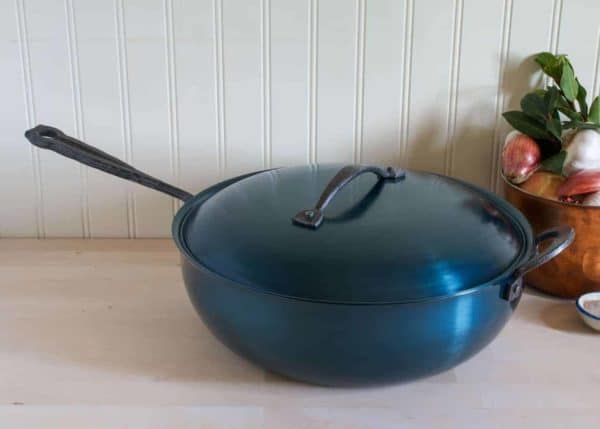 Chef's Pan with Glacier handle, side view.