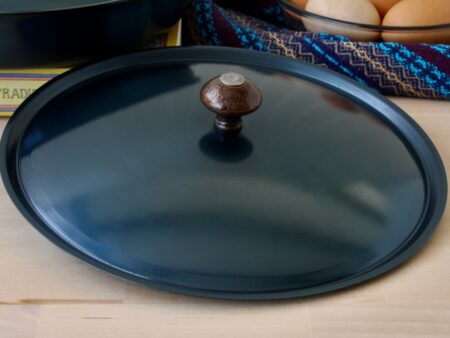 10" carbon steel lid fits 10" saute and 10" fry pans.